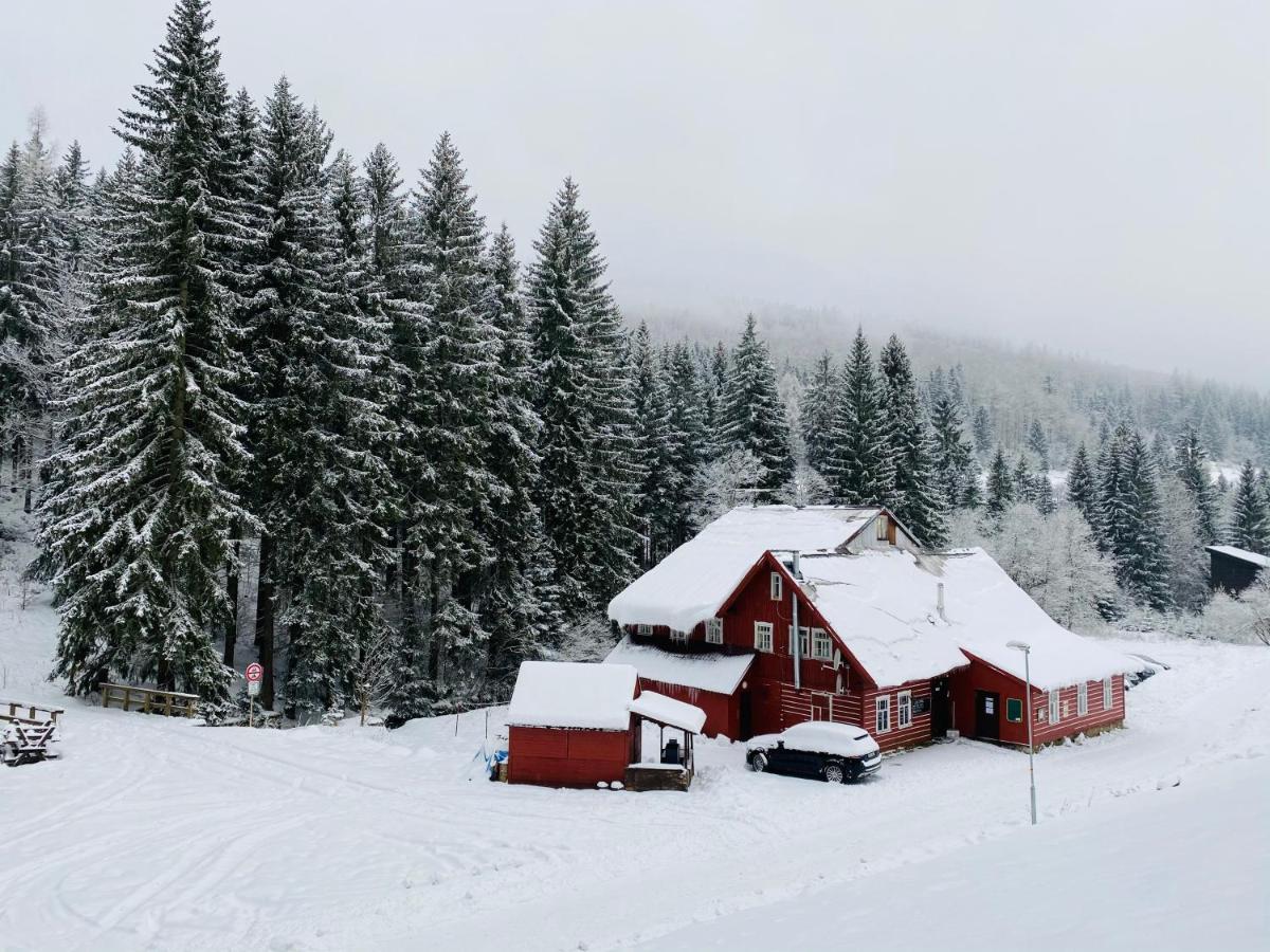 Penzion Lesni Zatisi- Harrachov Exterior photo